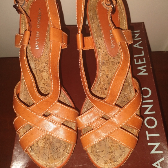 Antonio Melani size 8.5 cork/leather orange wedge sandals. - Picture 2 of 2